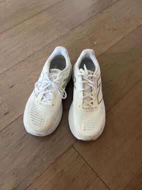 New Balance 1080 Athletic Sneakers